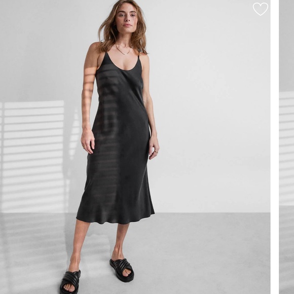 lunya Dresses & Skirts - LUNYA Washable Silk Bias Slip Dress Black size Small